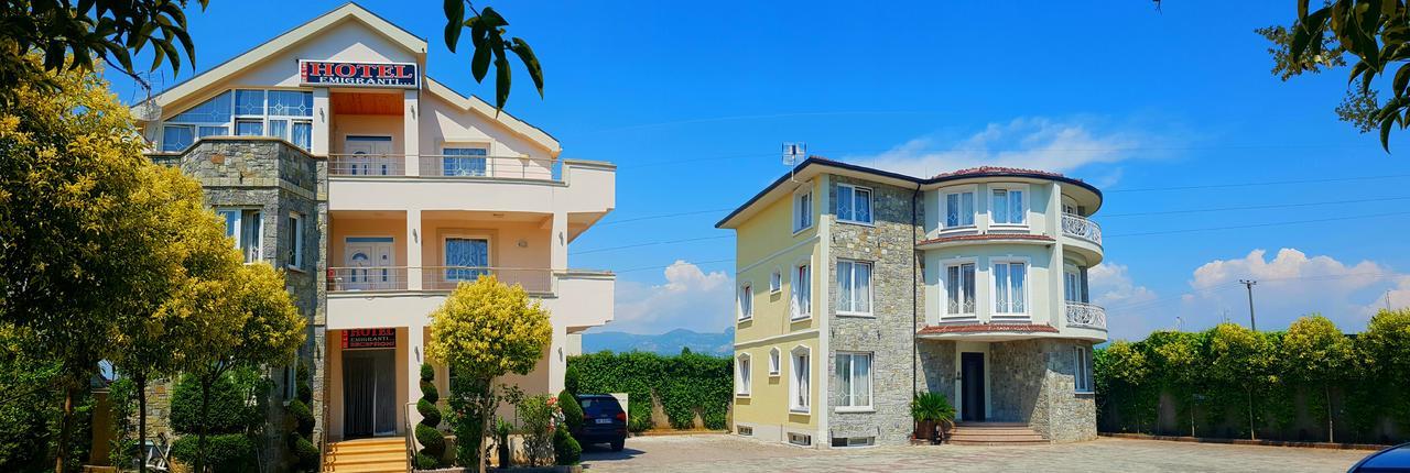 Hotel Emigranti Shkodër Exteriör bild