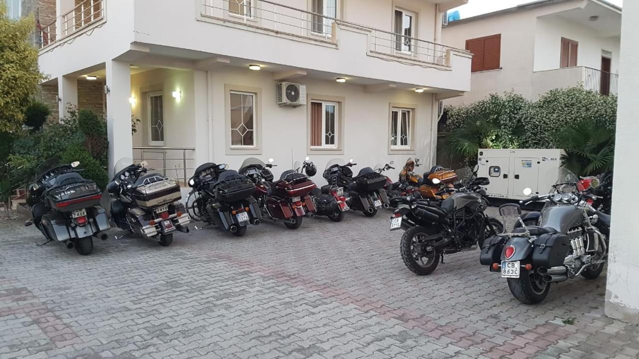 Hotel Emigranti Shkodër Exteriör bild